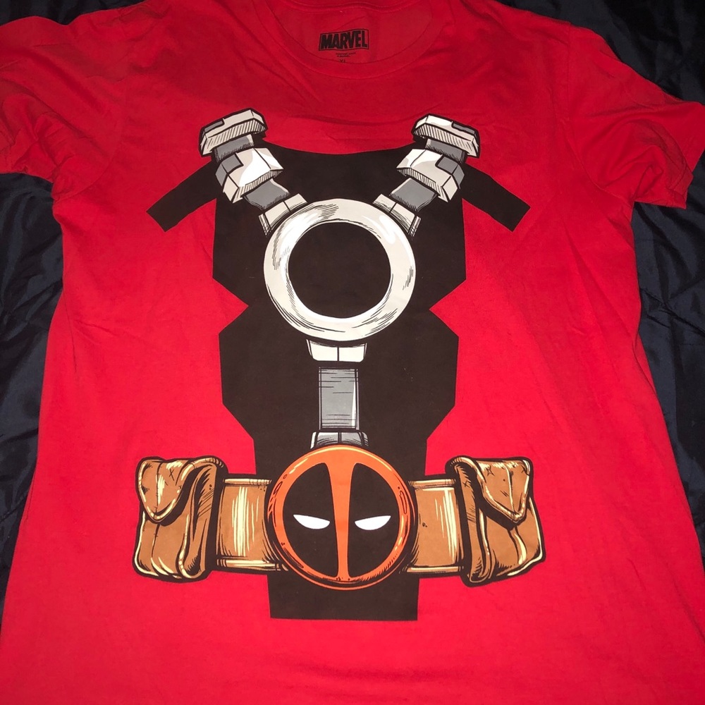 Marvel Deadpool shirt